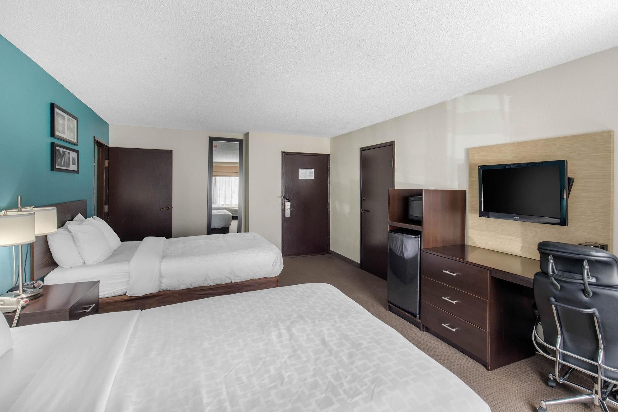 Clarion Inn & Suites Dfw North Irving Ngoại thất bức ảnh