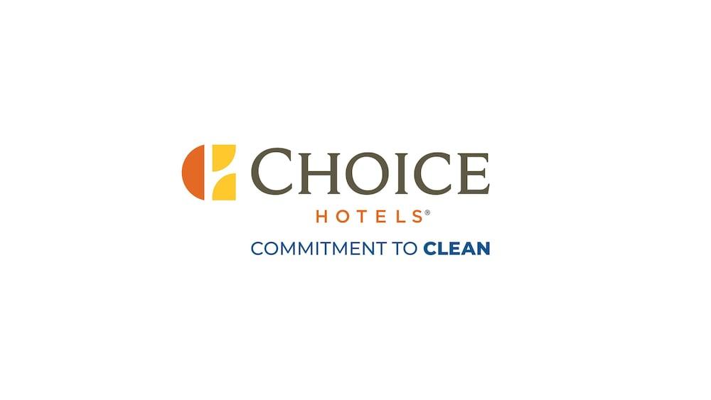 Clarion Inn & Suites Dfw North Irving Ngoại thất bức ảnh