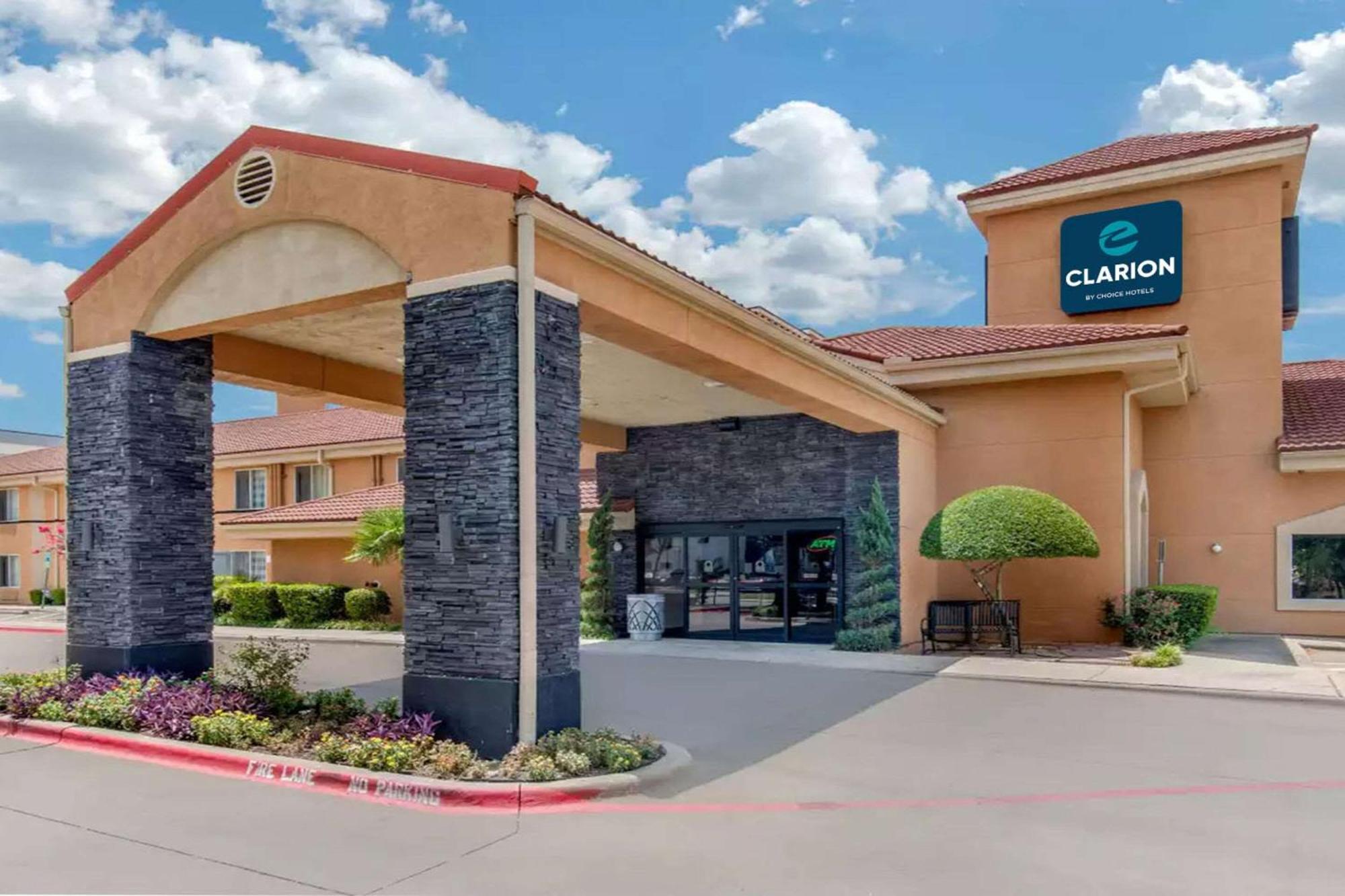 Clarion Inn & Suites Dfw North Irving Ngoại thất bức ảnh