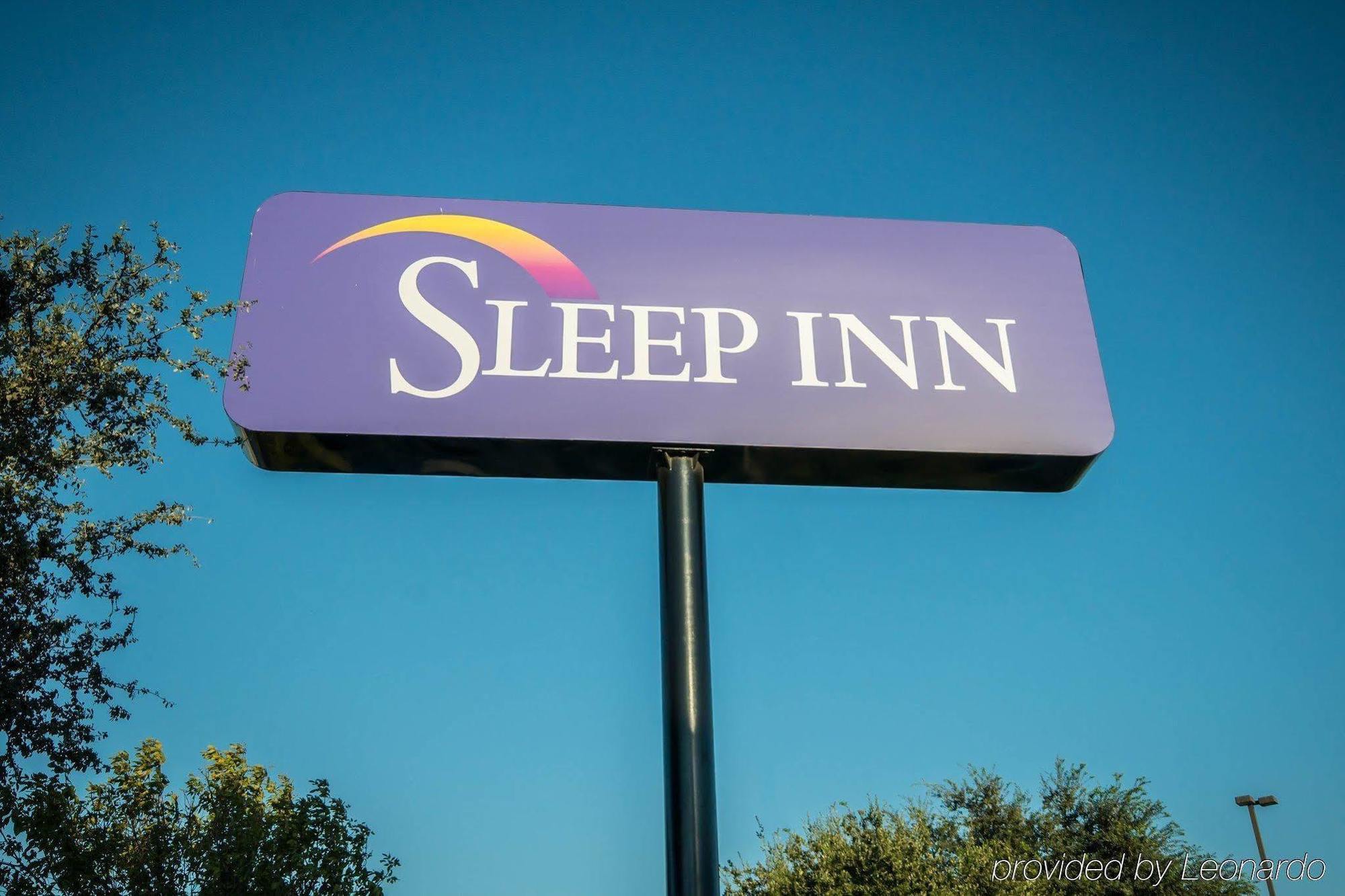 Clarion Inn & Suites Dfw North Irving Ngoại thất bức ảnh