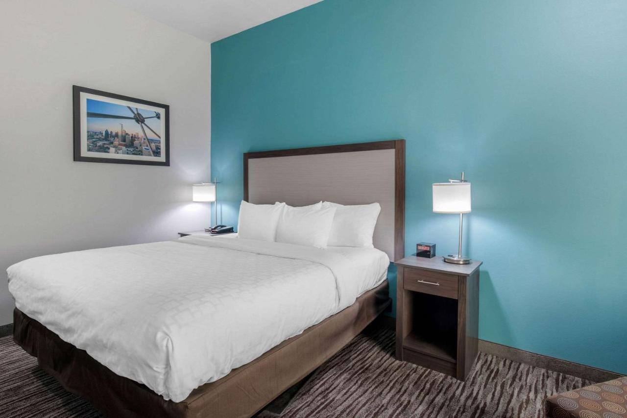 Clarion Inn & Suites Dfw North Irving Ngoại thất bức ảnh