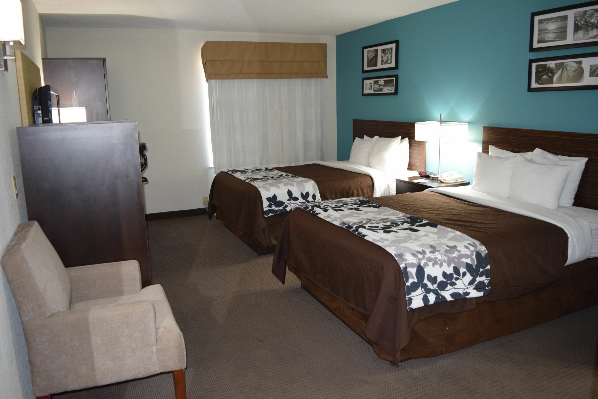 Clarion Inn & Suites Dfw North Irving Ngoại thất bức ảnh